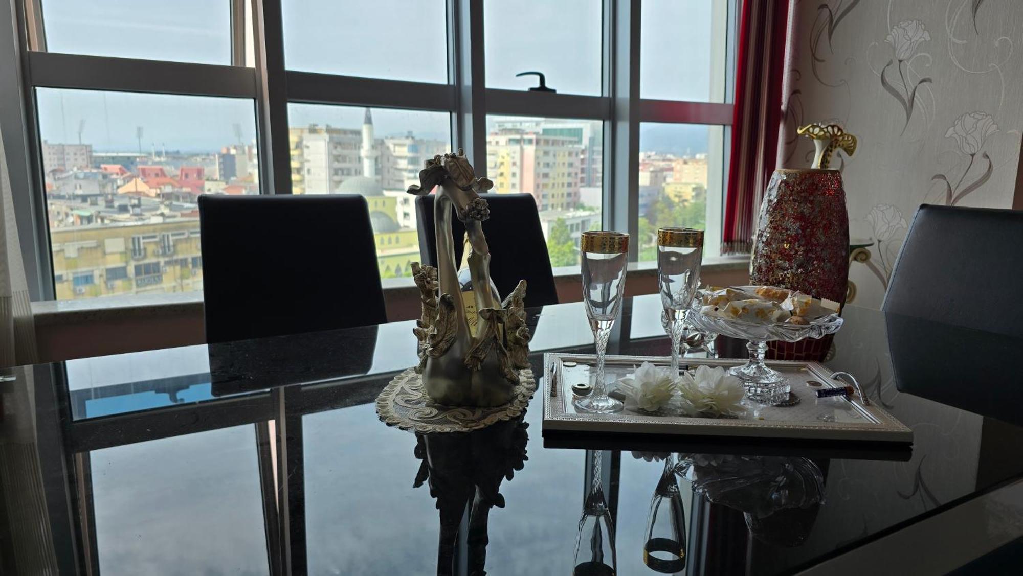 Amy'S Luxury Appartment Shkodra Exterior foto